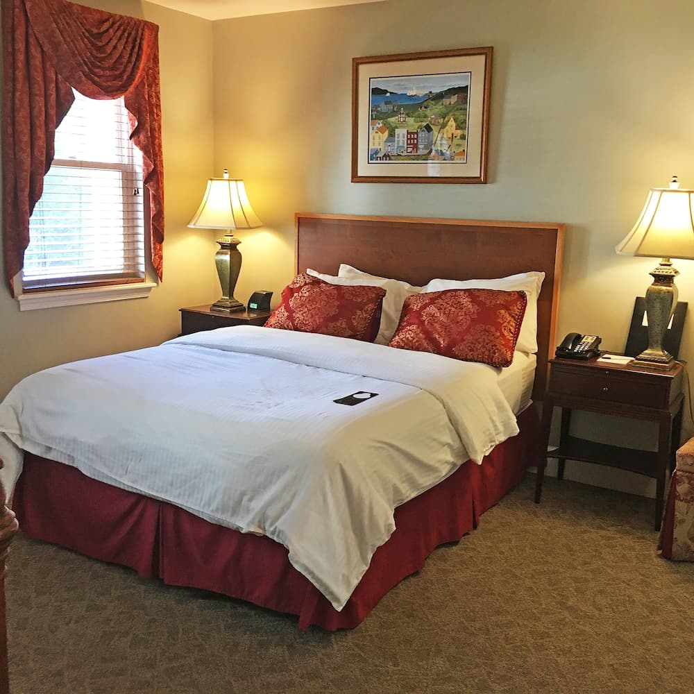 Morris House Hotel