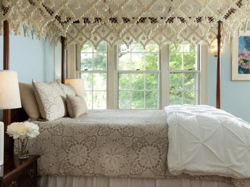 Devonfield Inn