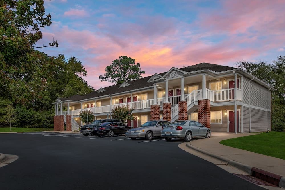 Affordable Suites Rocky Mount