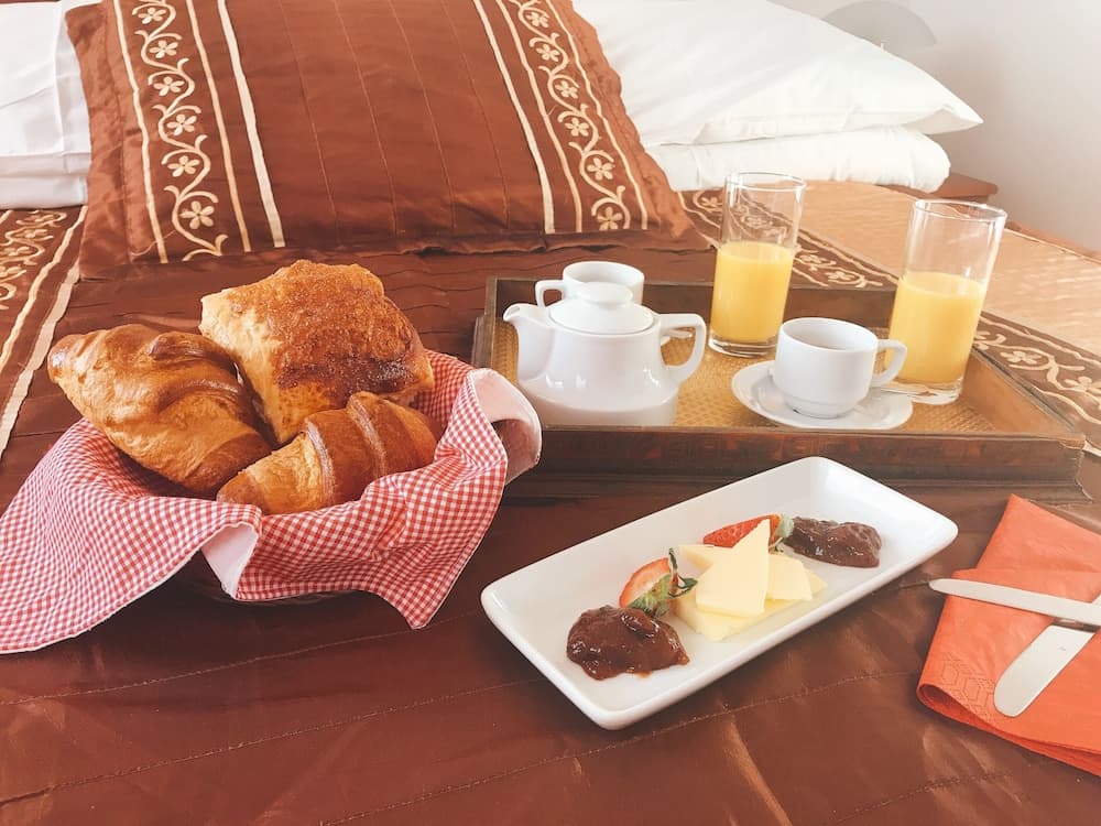 Hotel Nostalgia