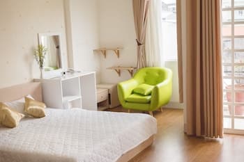White Hotel Hostel