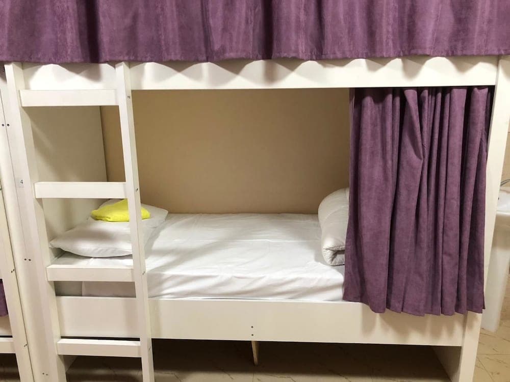 Elite Hostel