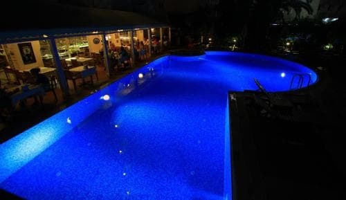 Hawaii Hotel