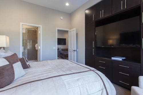 Snowcreek Phase V
