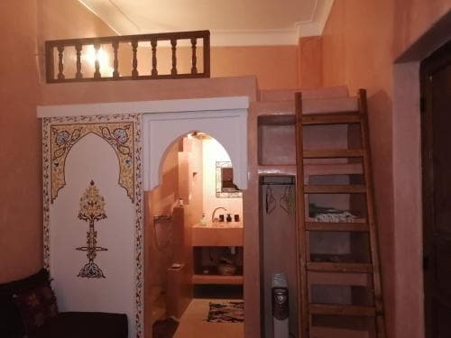 Riad Thycas