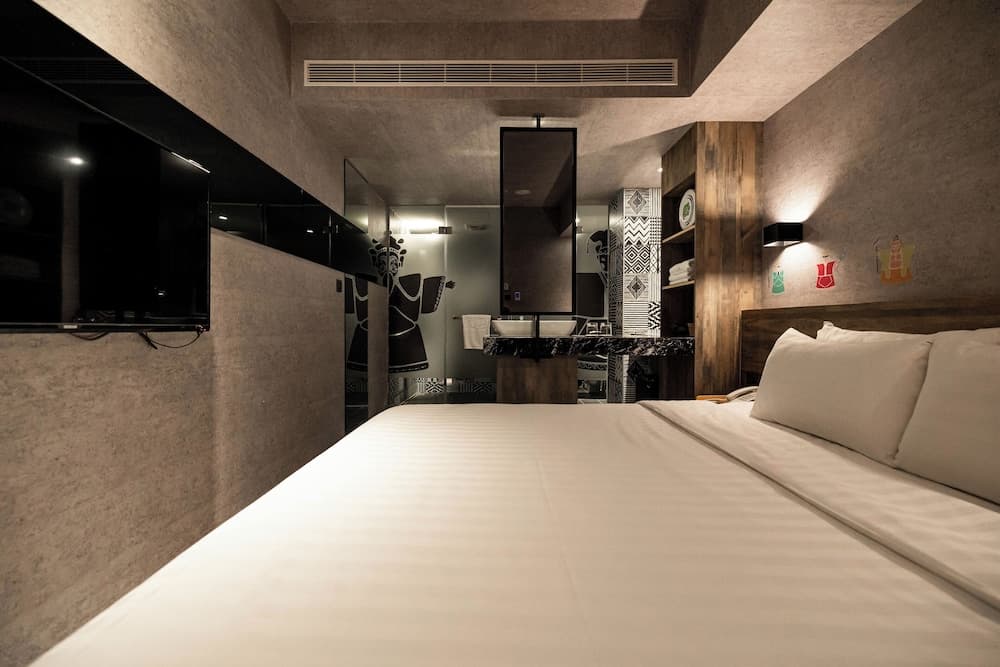 Huwei Hotel