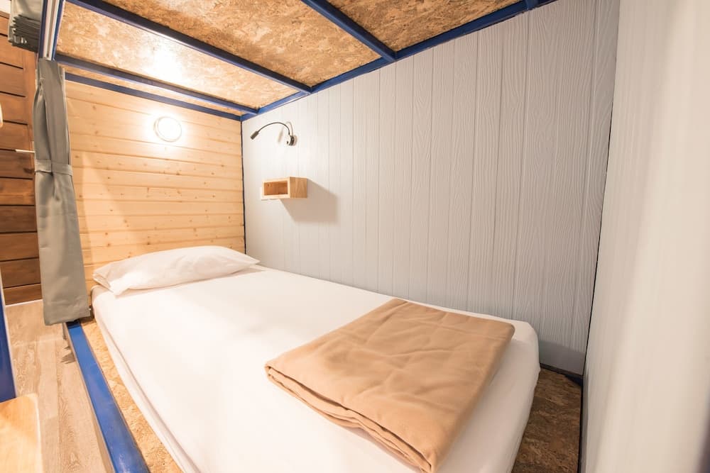 Sleep Terminal Hostel