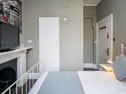 Ebury House