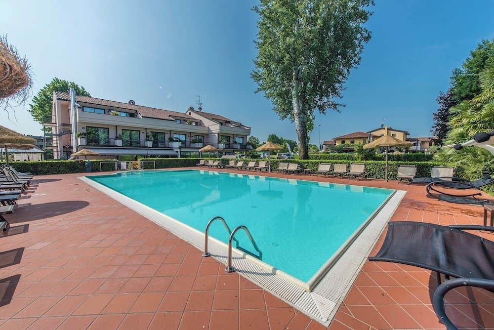 Yachting Hotel Mistral