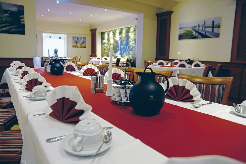 Avalon Hotelpark Königshof