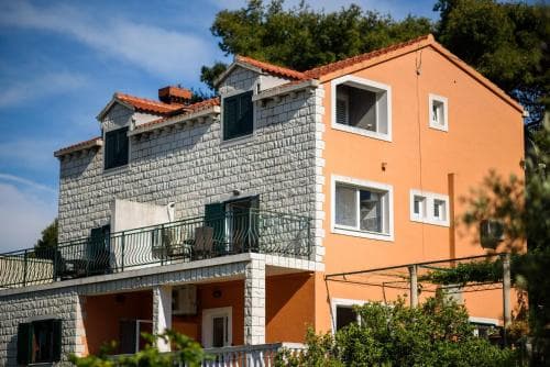 Accomodation Stermasi
