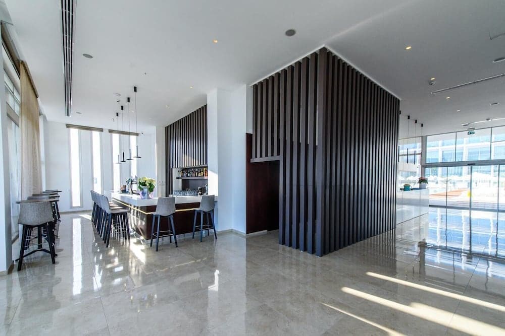 Eleana Hotel