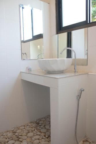 AVA Hostel&Guesthouse