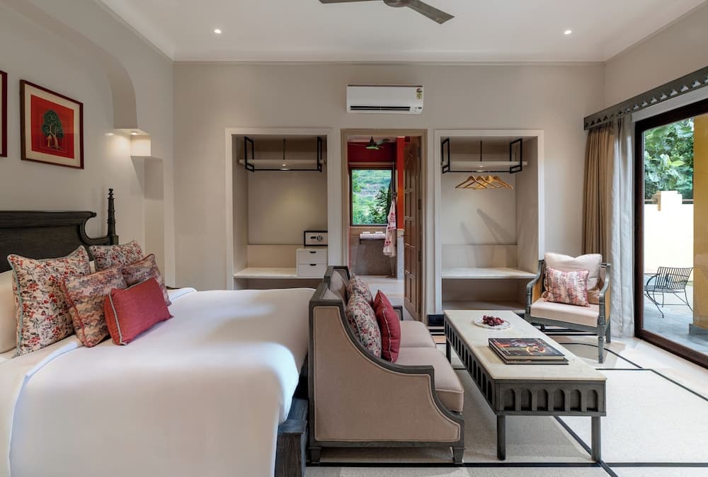 DEV BAGH LUXURIOUS PRIVATE SUITES