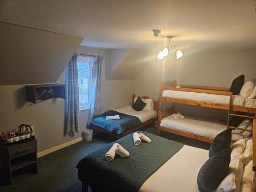 Tailrace Inn