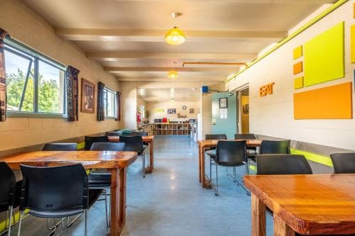 Kakapo Lodge
