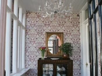 Eden House