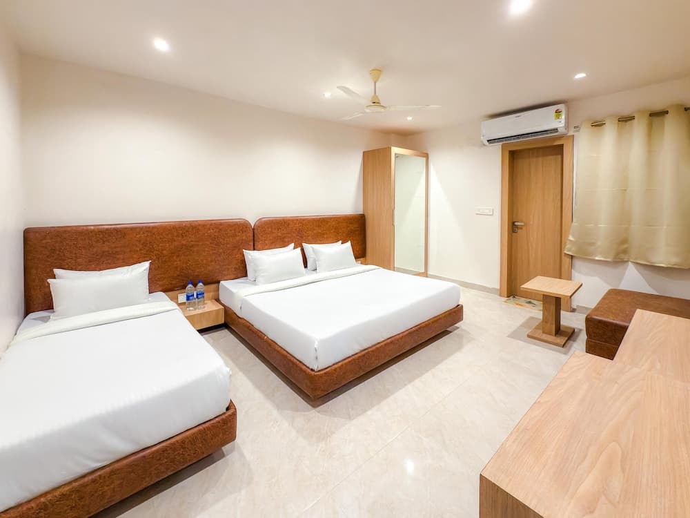 Hotel Anand