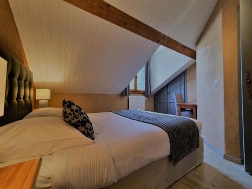 L'auberge De La Croix Perrin