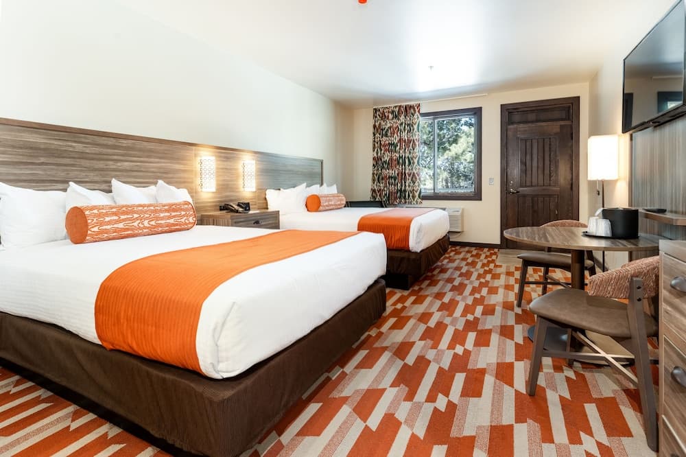 Maswik Lodge - Inside the Park