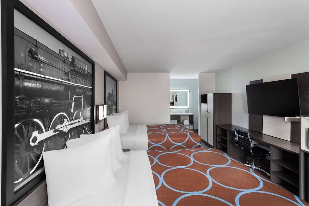 Super 8 by Wyndham Baltimore Northwest