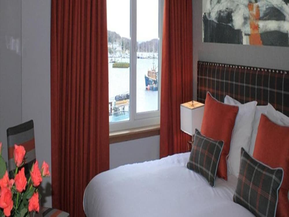 Anchor Hotel and Seabed Restaurant