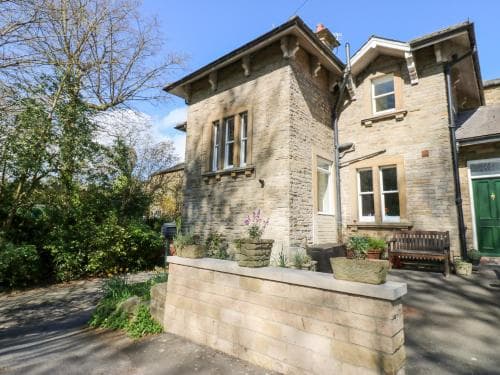 Leazes Cottage