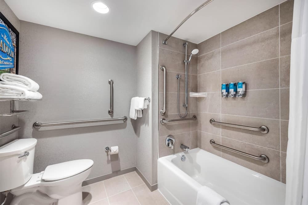 Drury Suites Paducah