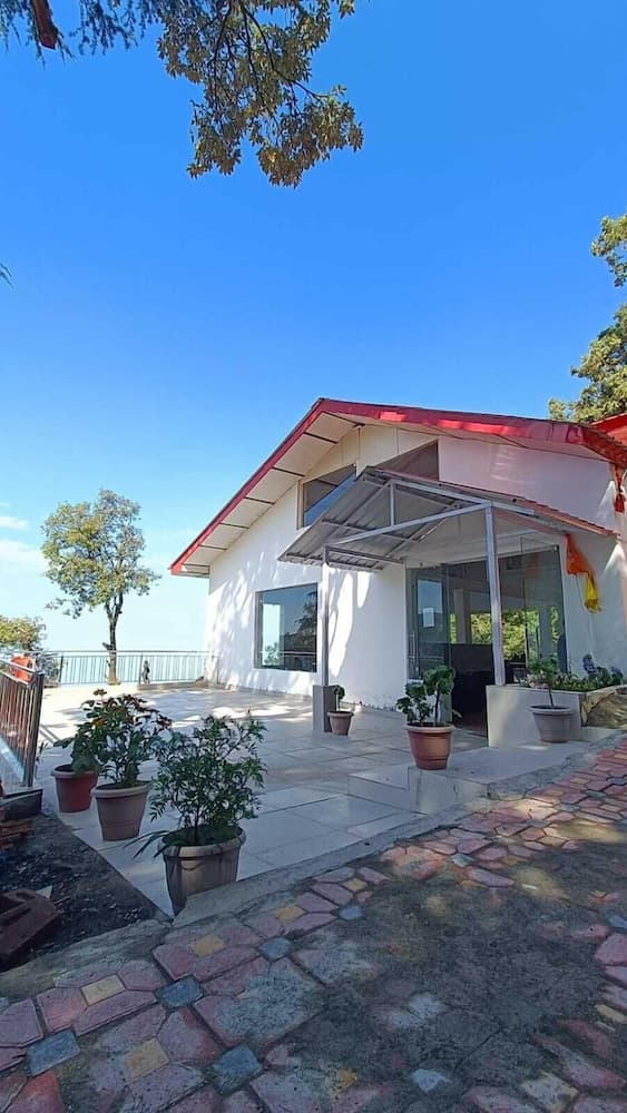 Barowalia Villa