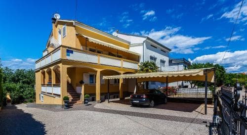 Apartments Jadro
