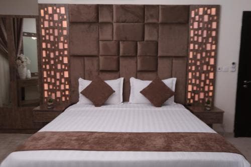 Samaya Suites