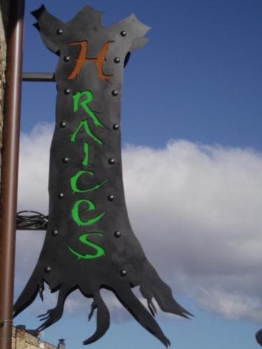 Hostal Raices