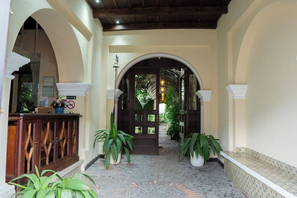 Casa Noble Hotel