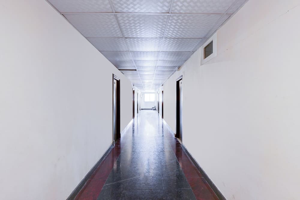 Fabhotel Alfa