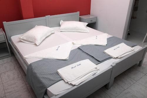 Kiki Hotel