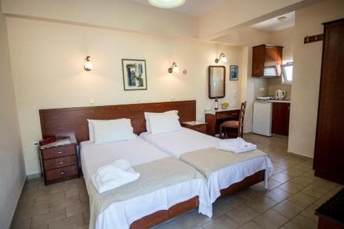 Eriphilly Hotel