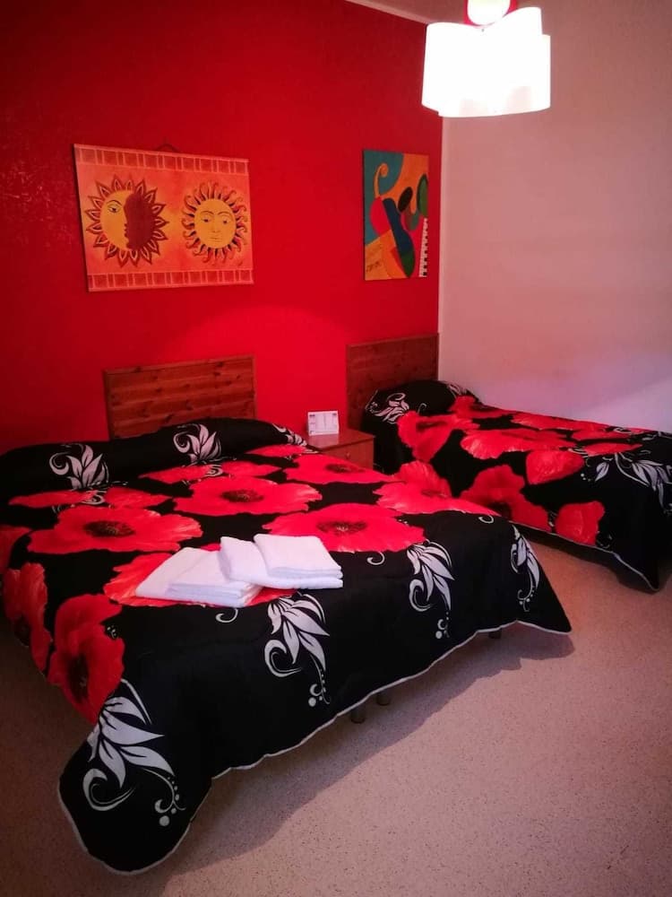 Seven Rooms