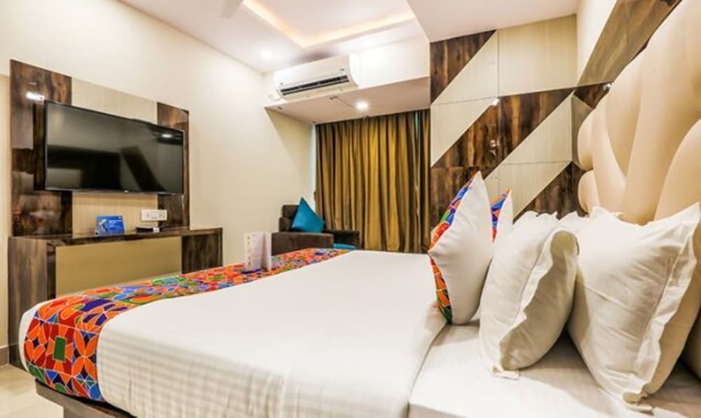 Fabhotel Khb Tower