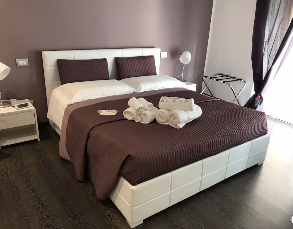 Bed & Breakfast Beauty