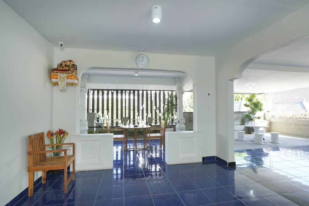 Sedana Inn