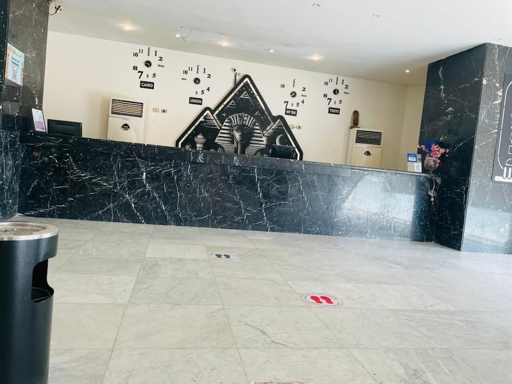 Aracan Pyramids Hotel