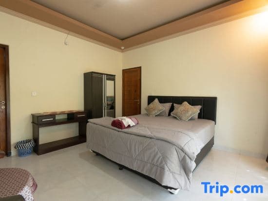 Calm Haven Villa with Amabela Garden Lovina Beach