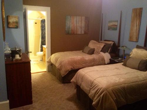 The Tunnicliff Inn