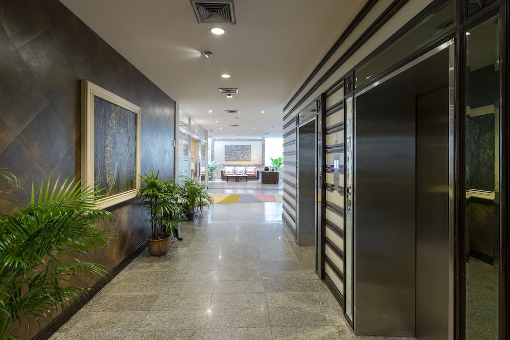 Pinnacle Lumpini Park Hotel