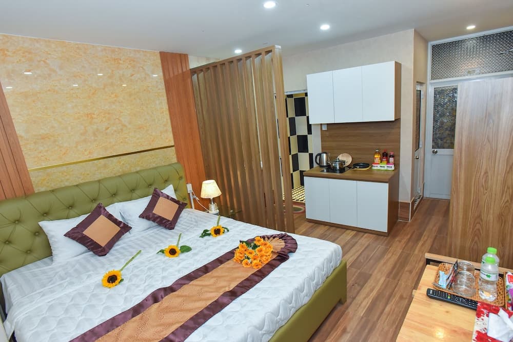 Amazon2 Hostel
