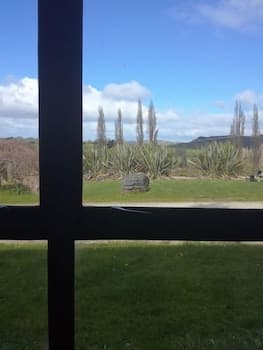 YHA Waitomo Juno Hall Backpackers