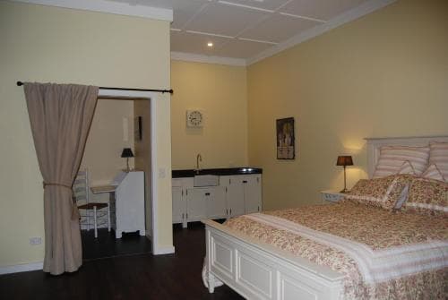The Two Chimneys B&B