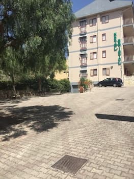 Hotel Bristol