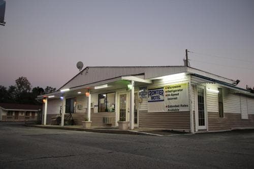 Frontier Motel