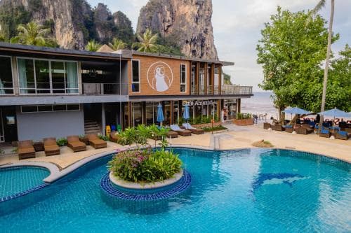 Sand Sea Resort
